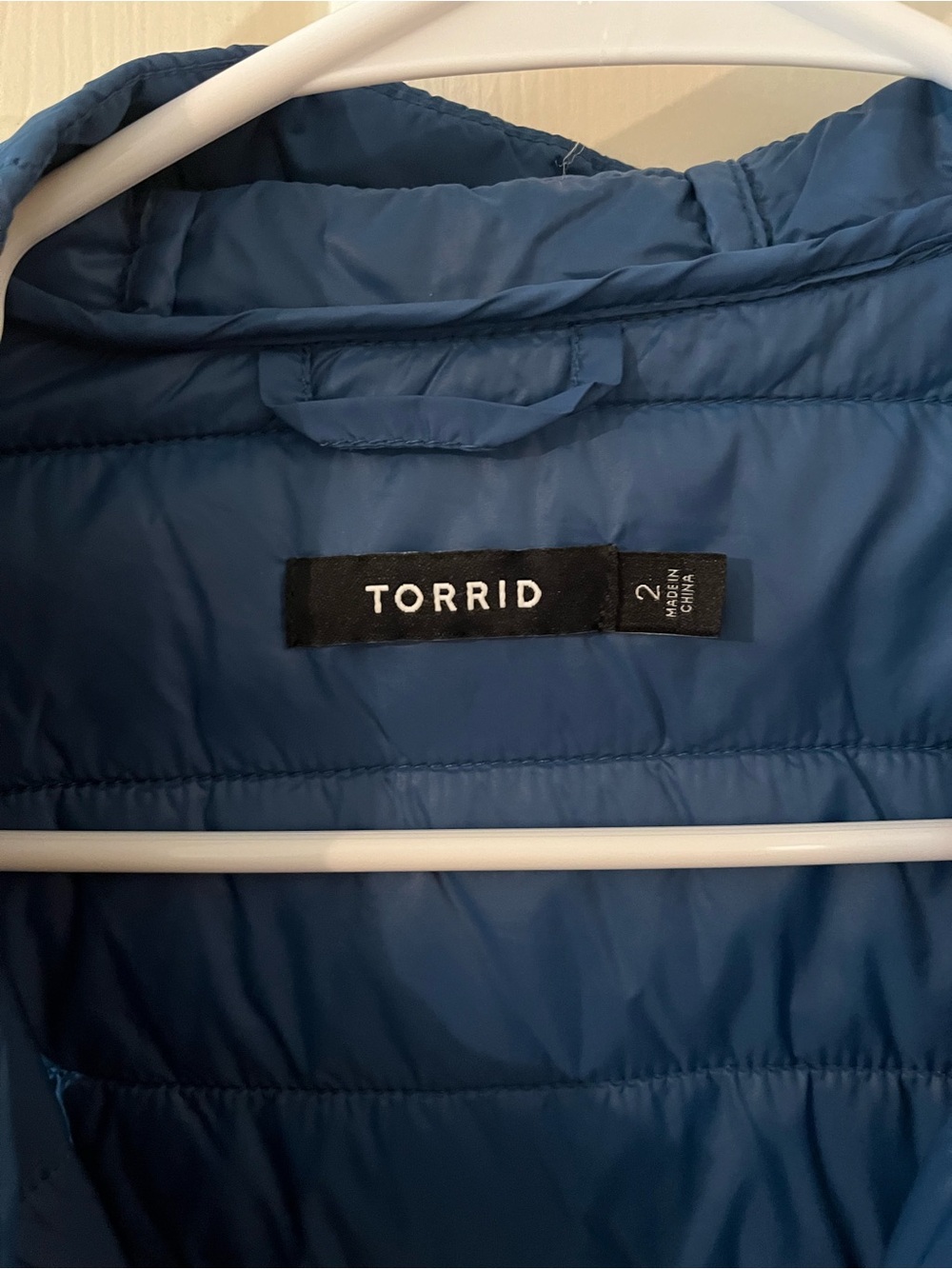 Torrid lightweight Quilted Hooded Puffer Vest - Teal Blue - Picture 2 of 6